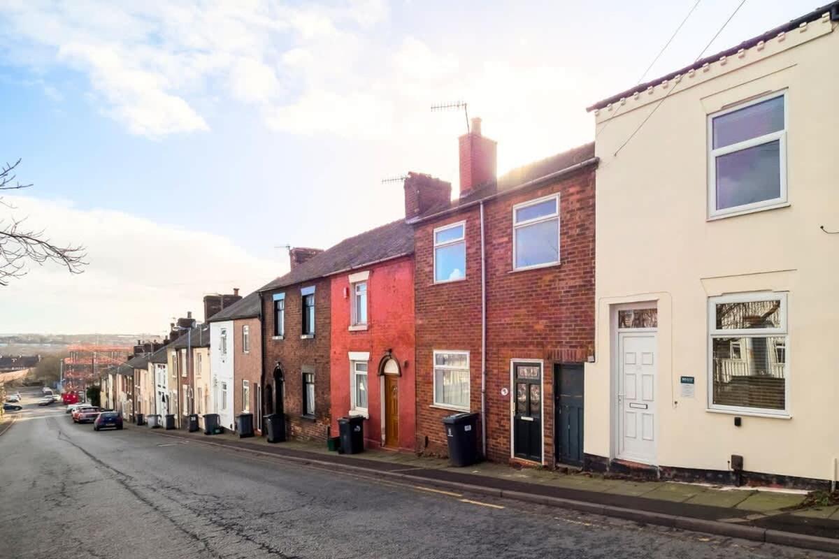 Penkhull House By Truestays - 4 Bedroom House In Stoke-On-Trent エクステリア 写真