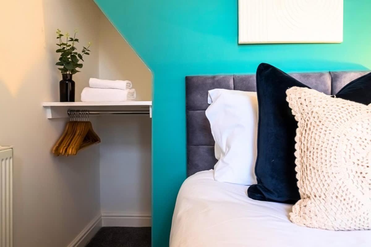 Penkhull House By Truestays - 4 Bedroom House In Stoke-On-Trent エクステリア 写真